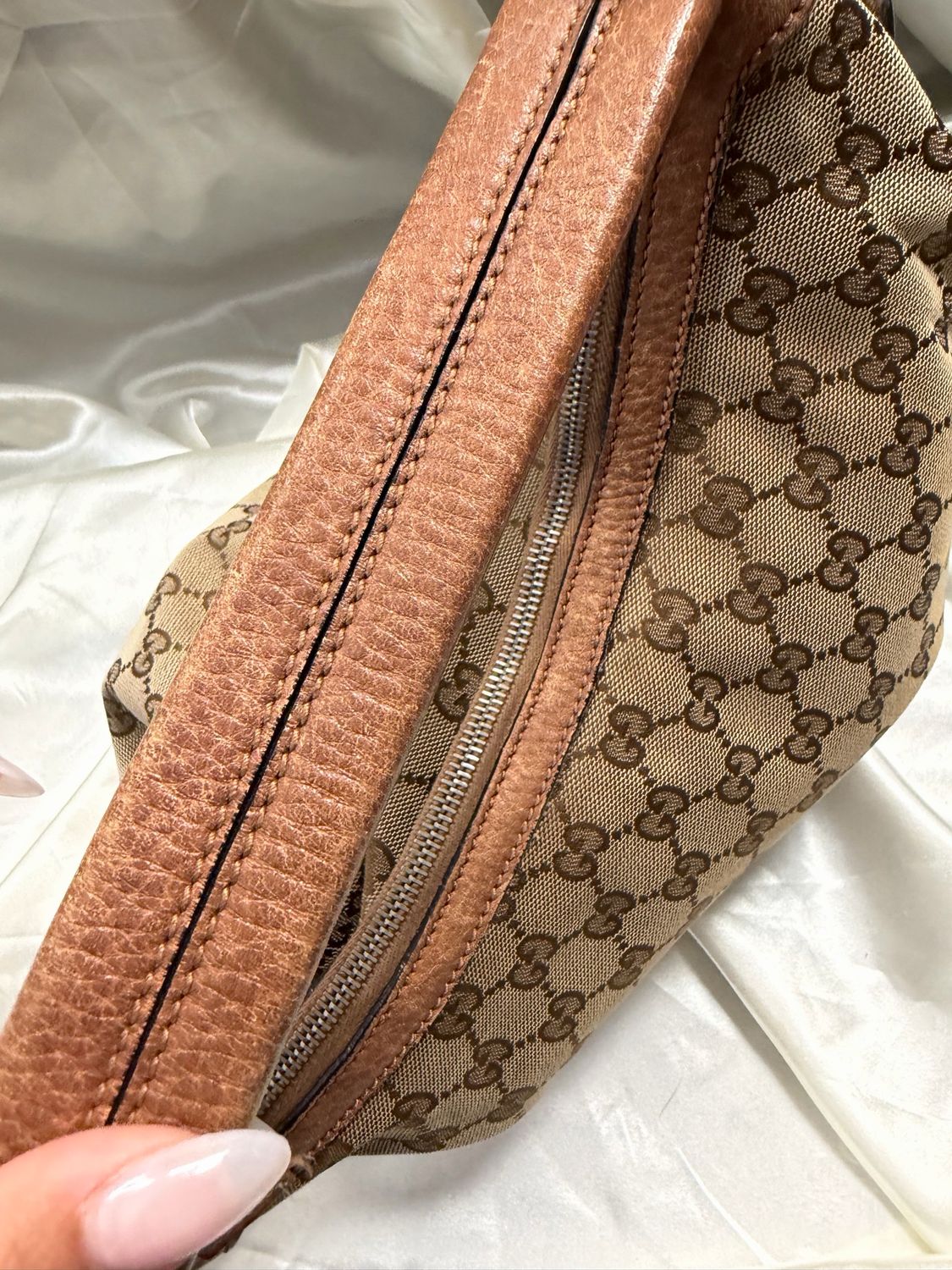 Gucci Monogram Canvas Miss Gg Hobo Shoulder