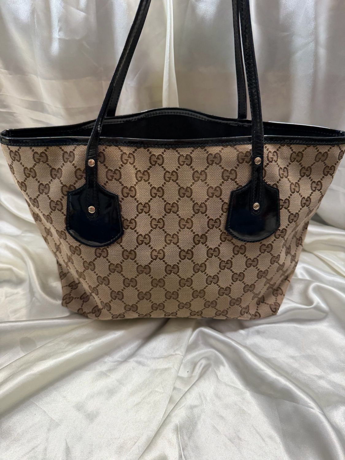 Gucci Monogram Jolie Charm Shoulder Bag