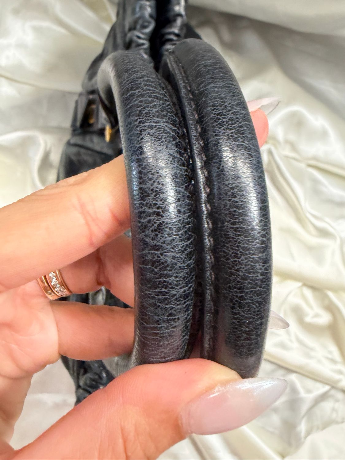 Miu Miu Vitello Lux Tote Drawstring in Black