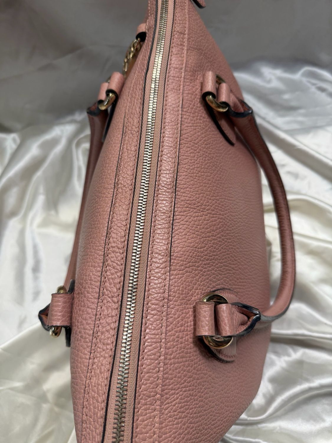 Gucci Pebbled Leather Convertible Dollar Interlocking Sling Crossbody