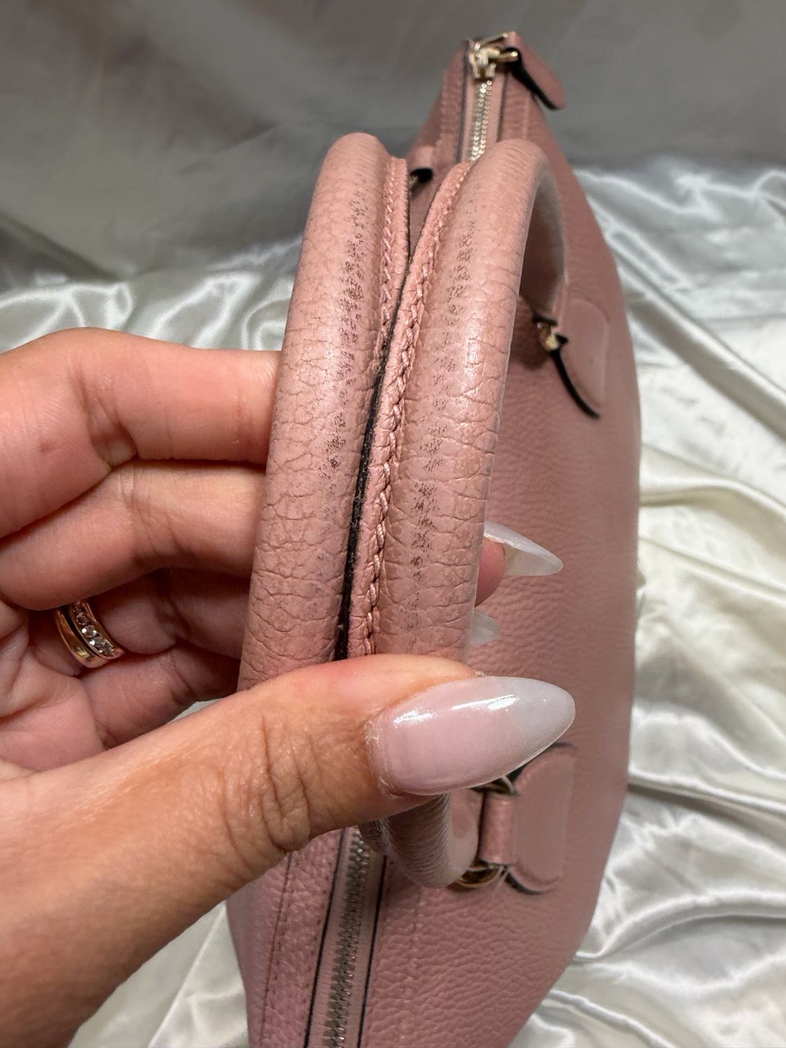Gucci Pebbled Leather Convertible Dollar Interlocking Sling Crossbody