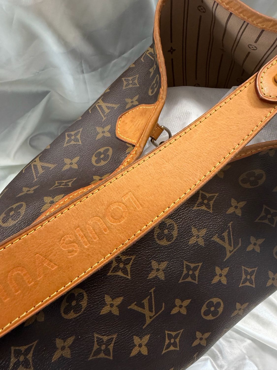 Louis Vuitton Monogram Delightful Mm Hobo Shoulder Bag