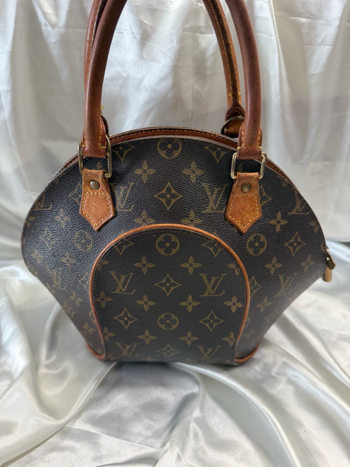 Louis Vuitton Monogram Elipse Pm Tote
