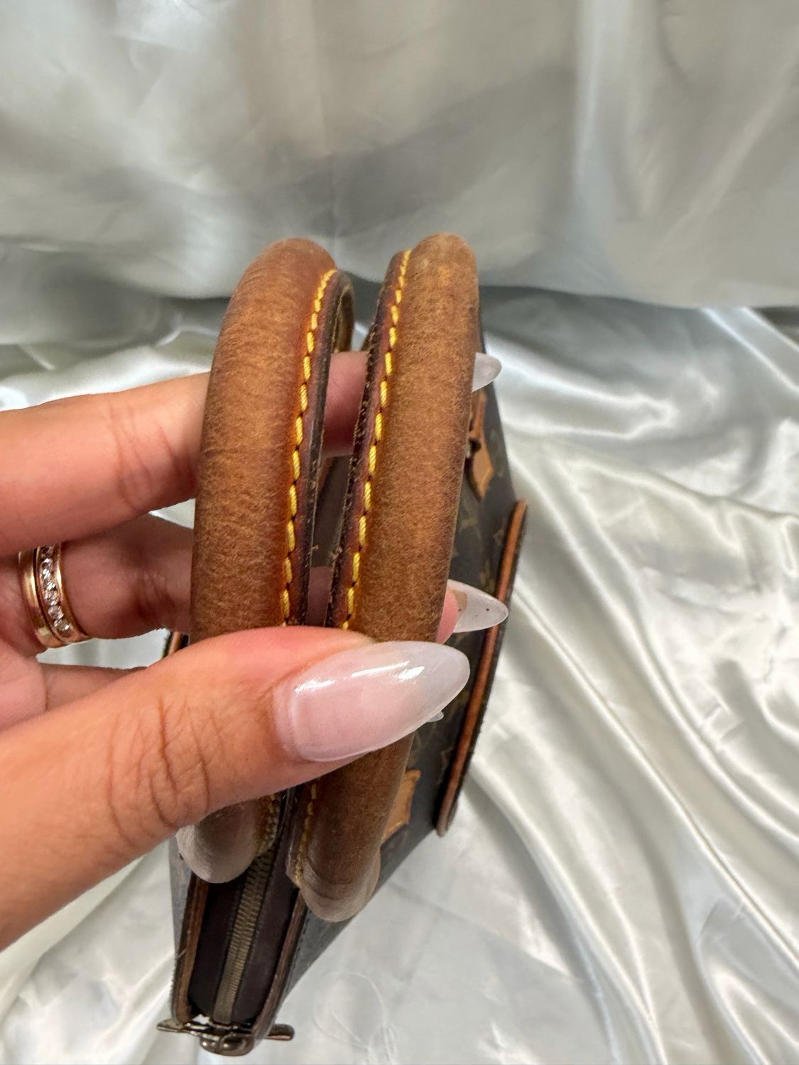 Louis Vuitton Monogram Elipse Pm Tote