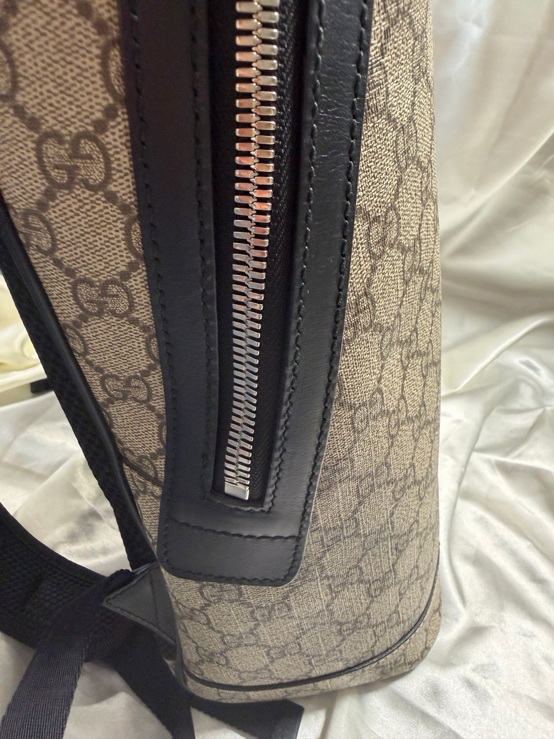 Gucci Monogram Supreme Web Ophidia Backpack 