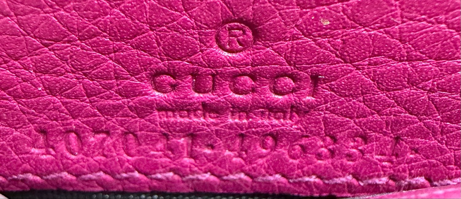 Gucci Pebbled Leather Calfskin Interlocking Crossbody Messenger Chain Strap Flap