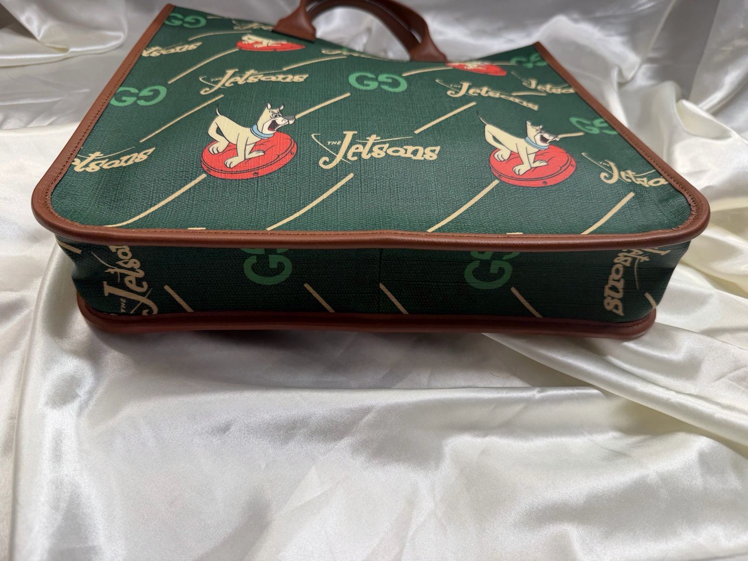 Gucci Supreme Vertical Tote Top Handle Jetsons Limited Edition