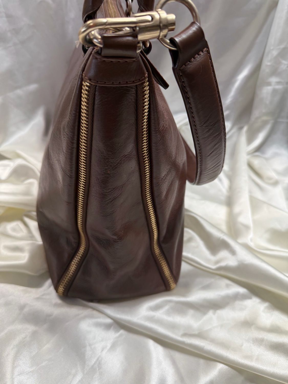 Givenchy Shoulder Leather in Brown