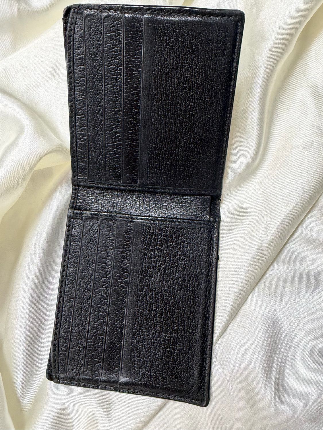 Gucci Animalier Bifold Mens Wallet in Black