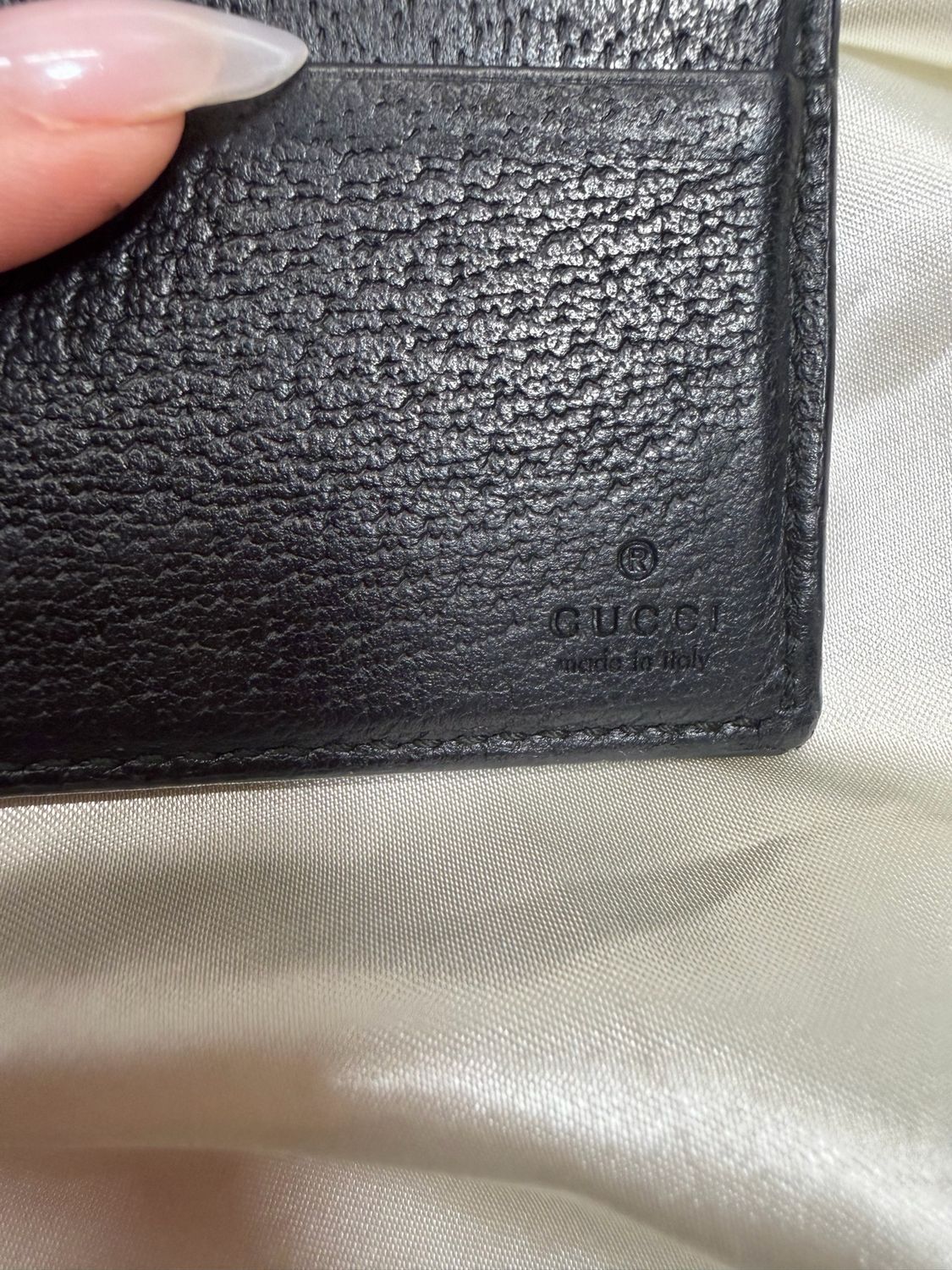 Gucci Animalier Bifold Mens Wallet in Black