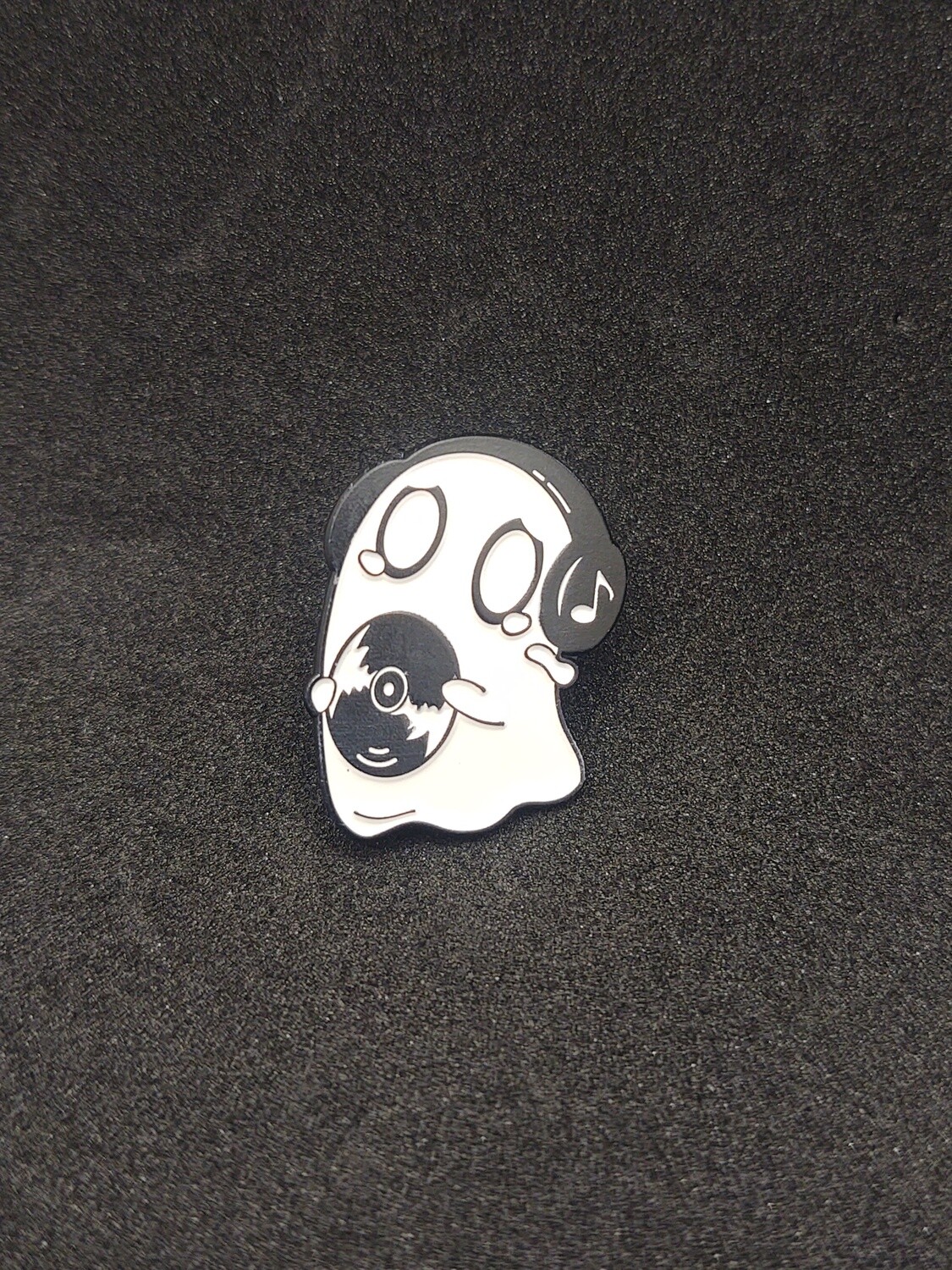 Headphone Ghost Pin