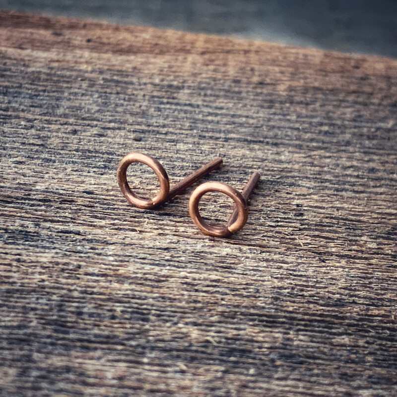 Circle Copper Studs