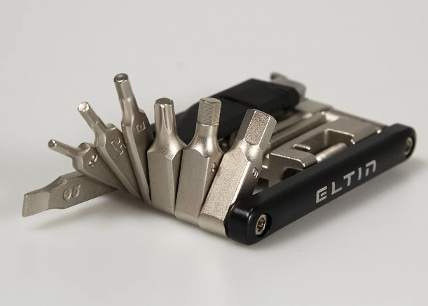 Multitool 17 in 1