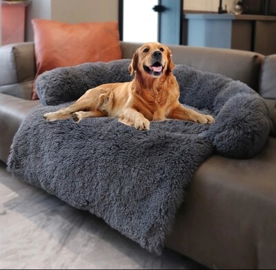 Plush Bed - Cats &amp; Dogs.