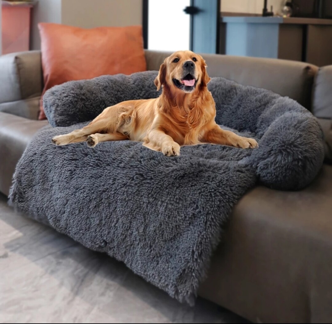 Plush Bed - Cats &amp; Dogs.