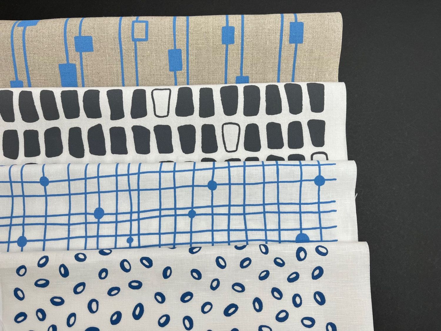 Bundle of 4 fabrics, blues and stone grey