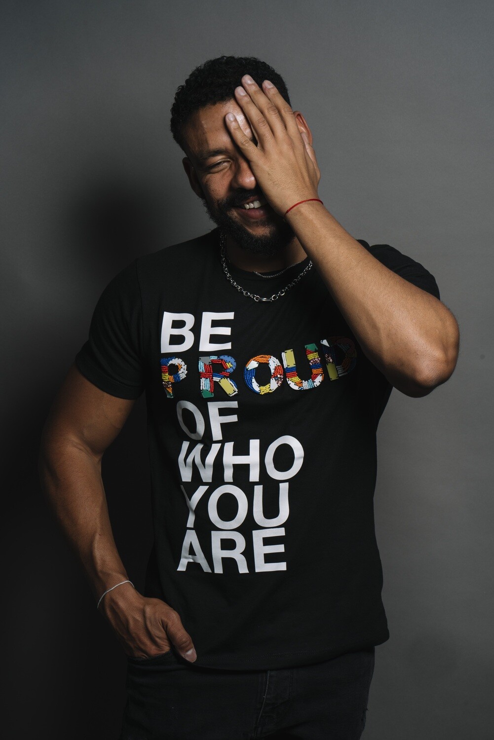 PROUD BLACK - T-Shirt