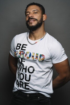 PROUD WHITE - T-Shirt