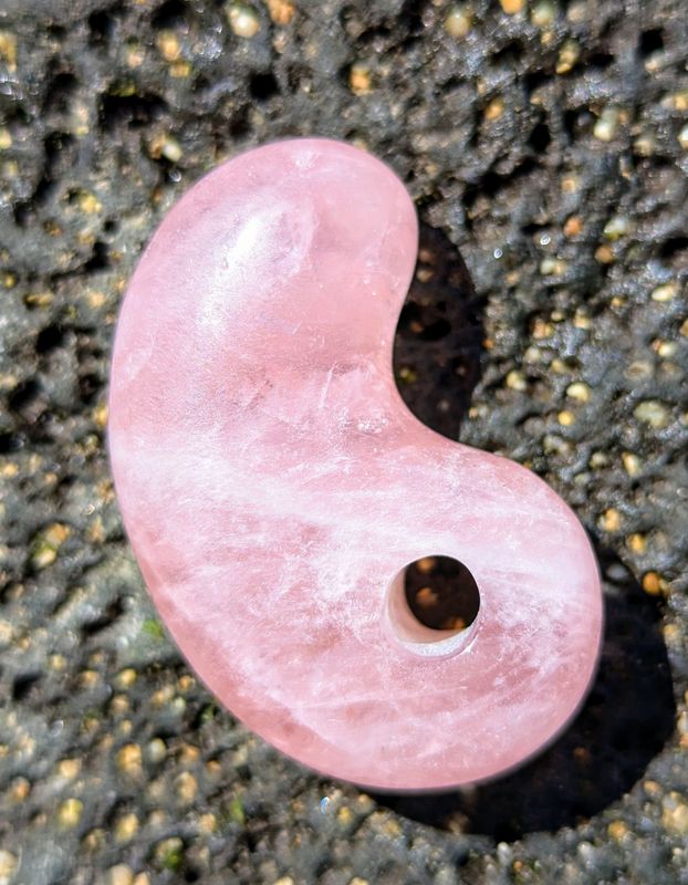 Rose Quartz Magatama (L)