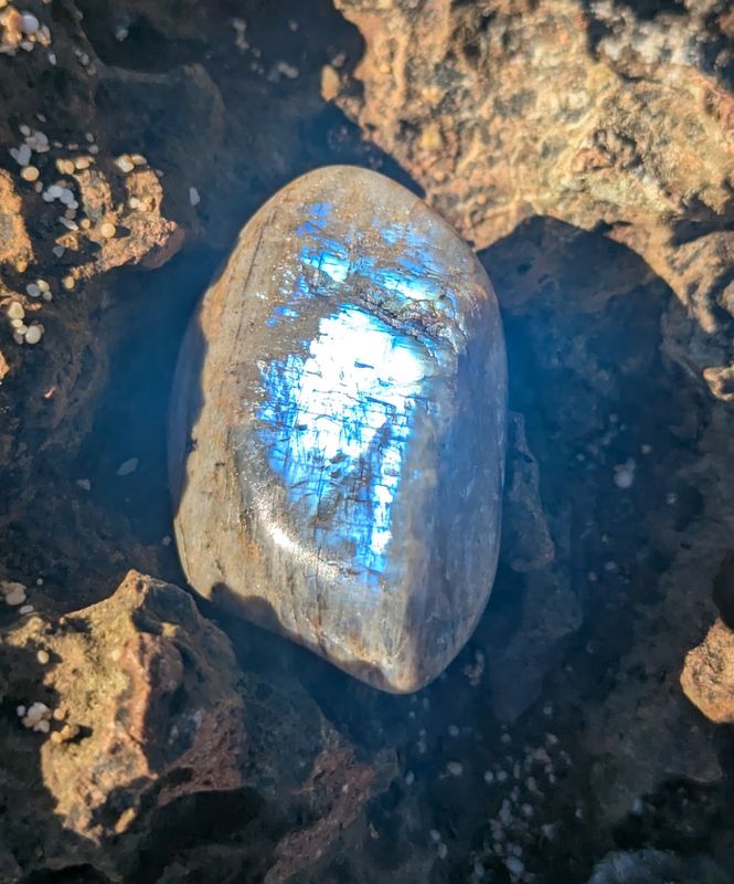 Wisconsin Moonstone Flash