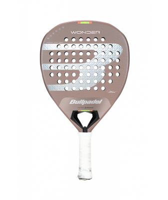 PALA BULLPADEL WONDER 2026 CLAUDIA FERNANDEZ + PROTECTOR + GRIP
