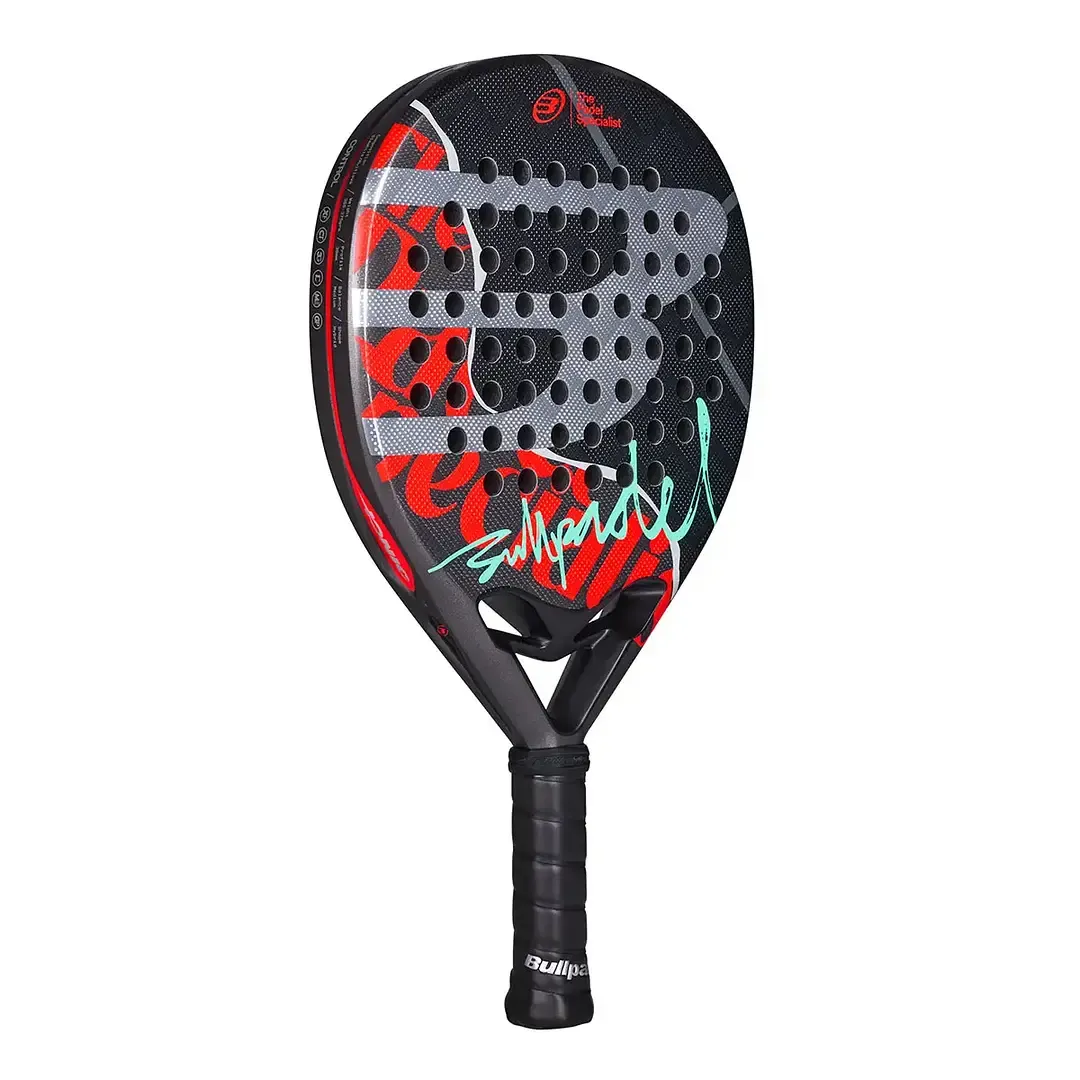 Bullpadel Ionic Control 26 + Protector + Grip
