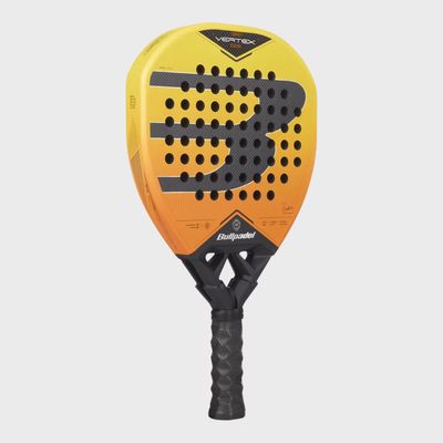 PALA BULLPADEL VERTEX 05 GEO Pablo Cardona 2027 + Protector + Grip (PREVENTA)