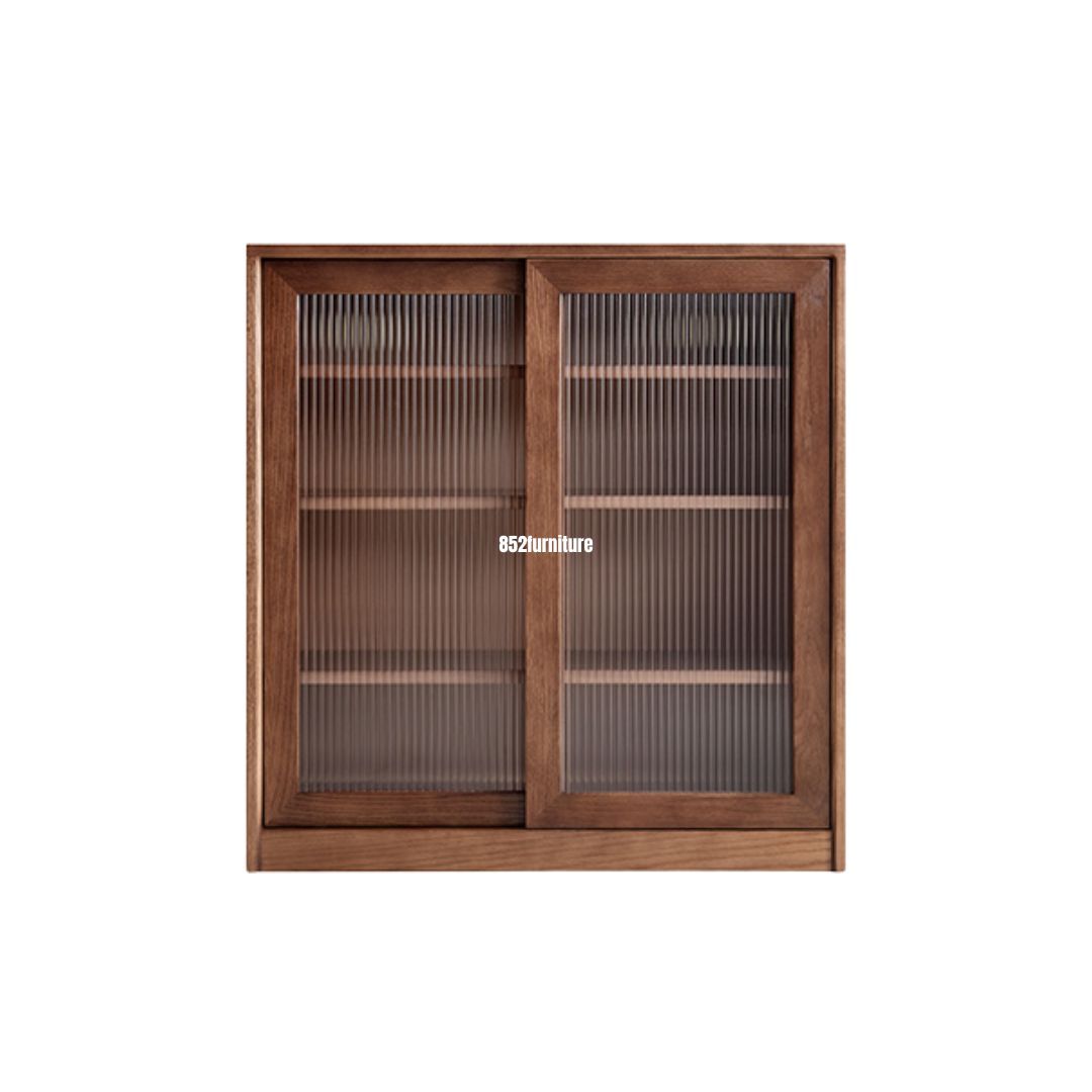 A532橡木長虹玻璃餐邊櫃 (Reeded glass dining sideboard)