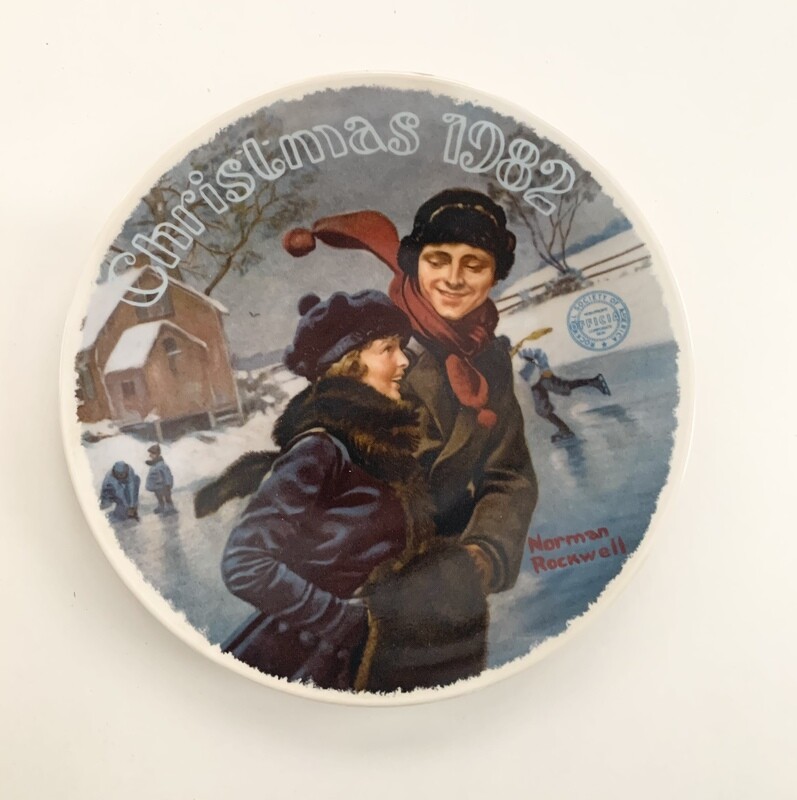 Norman Rockwell Collector&#39;s Plate - Christmas Courtship