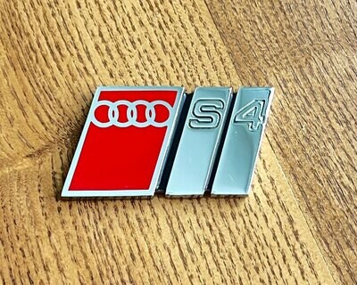 Audi S4 urS4 C4 Avant Rear Lid Badge Emblem 4A5853735A 2ZZ