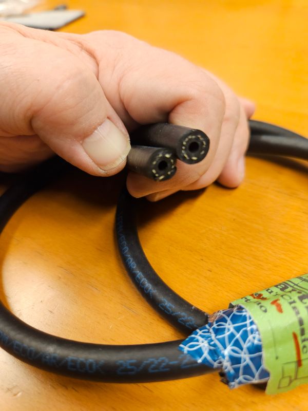 Bensinslange 3,2 mm - Selges pr. 10 cm