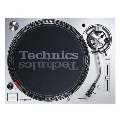 Technics SL-1200 MK7 Direct Drive Turntable