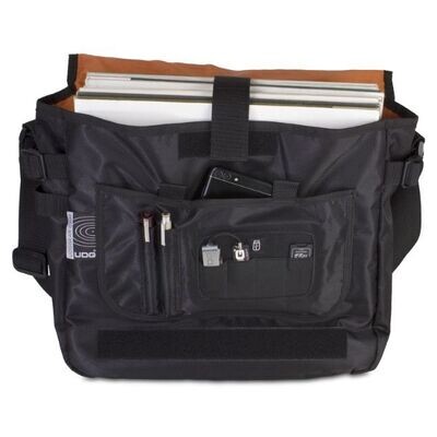 UDG Ultimate CourierBag Black Orange Inside