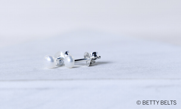 Classic Pearl Studs