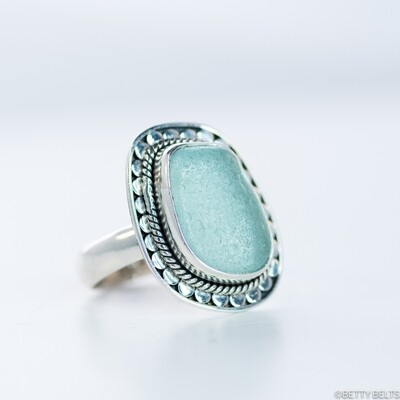 CAYDEN Sea Glass Ring