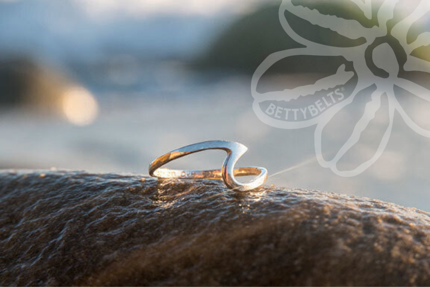 Perfect Wave Ring (Silver & 24K Gold Vermeil)