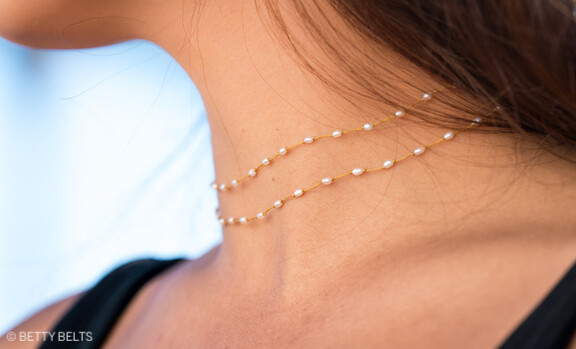 JACKIE Pearl + Golden Lariat Necklace