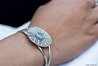 JESSICA Sea Glass Cuff