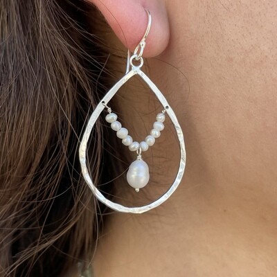 ANNIKA Teardrop Hoops (Drop Version)