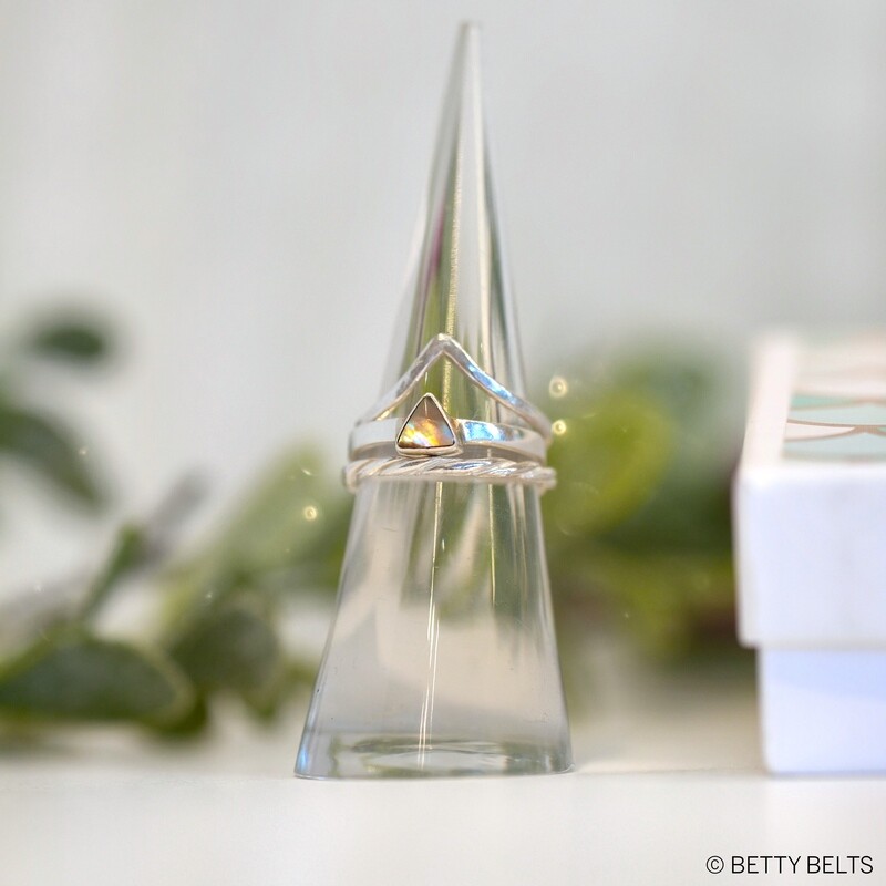 Holiday RING STACK Gift Set 2023: Alicia Rose Shell + A-Frame + Long Waves Holiday RING STACK Gift Set 2023: Alicia Rose Shell + A-Frame + Long Waves