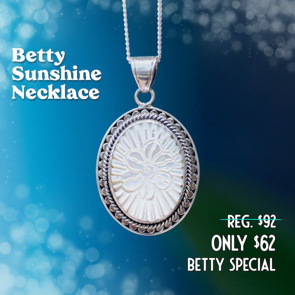 ☀️ Betty Sunshine Necklace ☀️