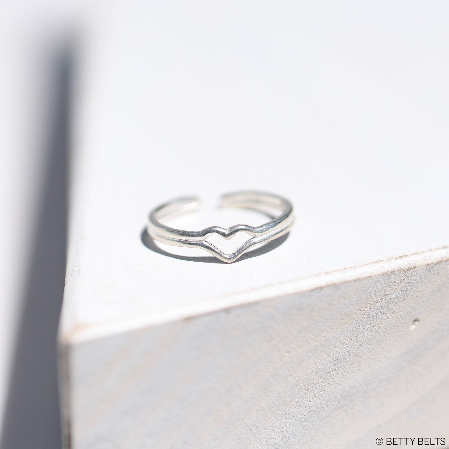 Heart Toe Ring