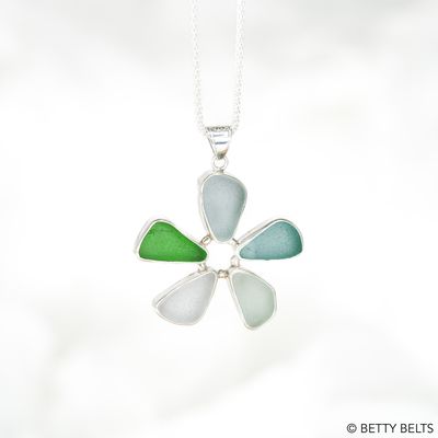 Sea Glass Pendant / Necklace (FLOWER)