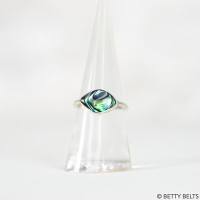 PEBBLE Shell Ring