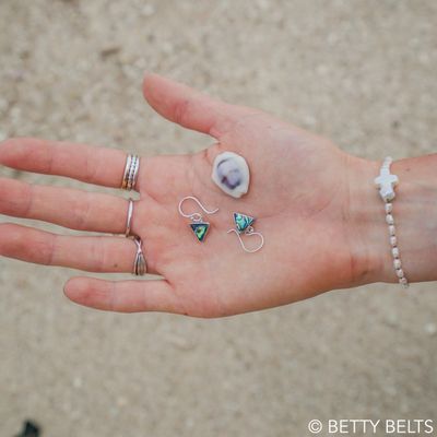 ALICIA Drop Shell Earrings