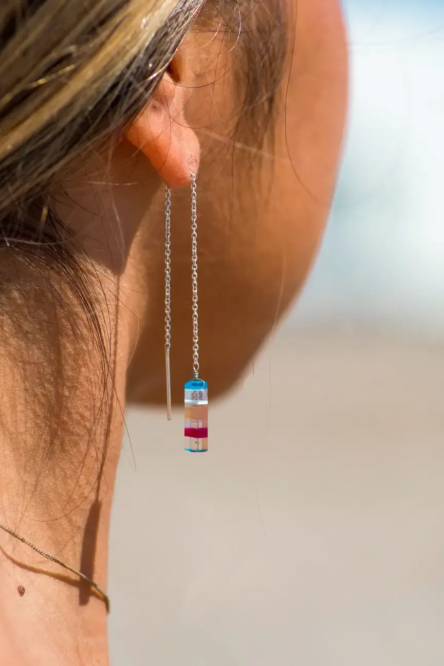 CHIHIRO TOKYO Surfite Threader Earrings