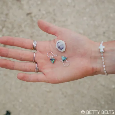 ALICIA Drop Shell Earrings