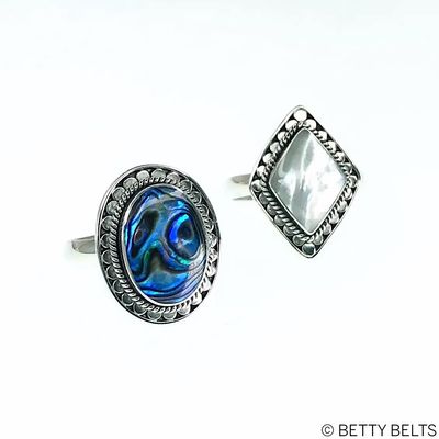 Ava Shell Ring