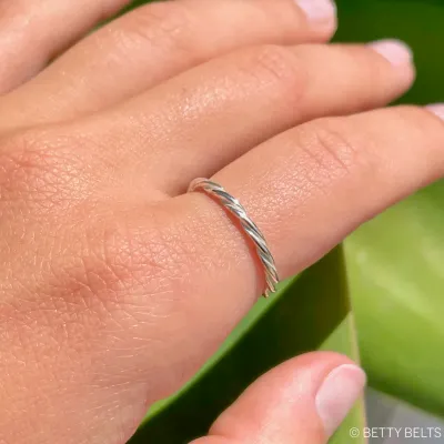 Long Waves Twist stacker