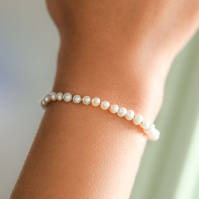 Betty Classic Pearl Bracelet